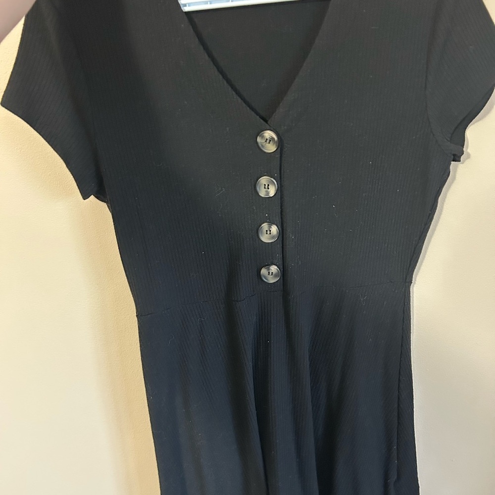 Black casual dress